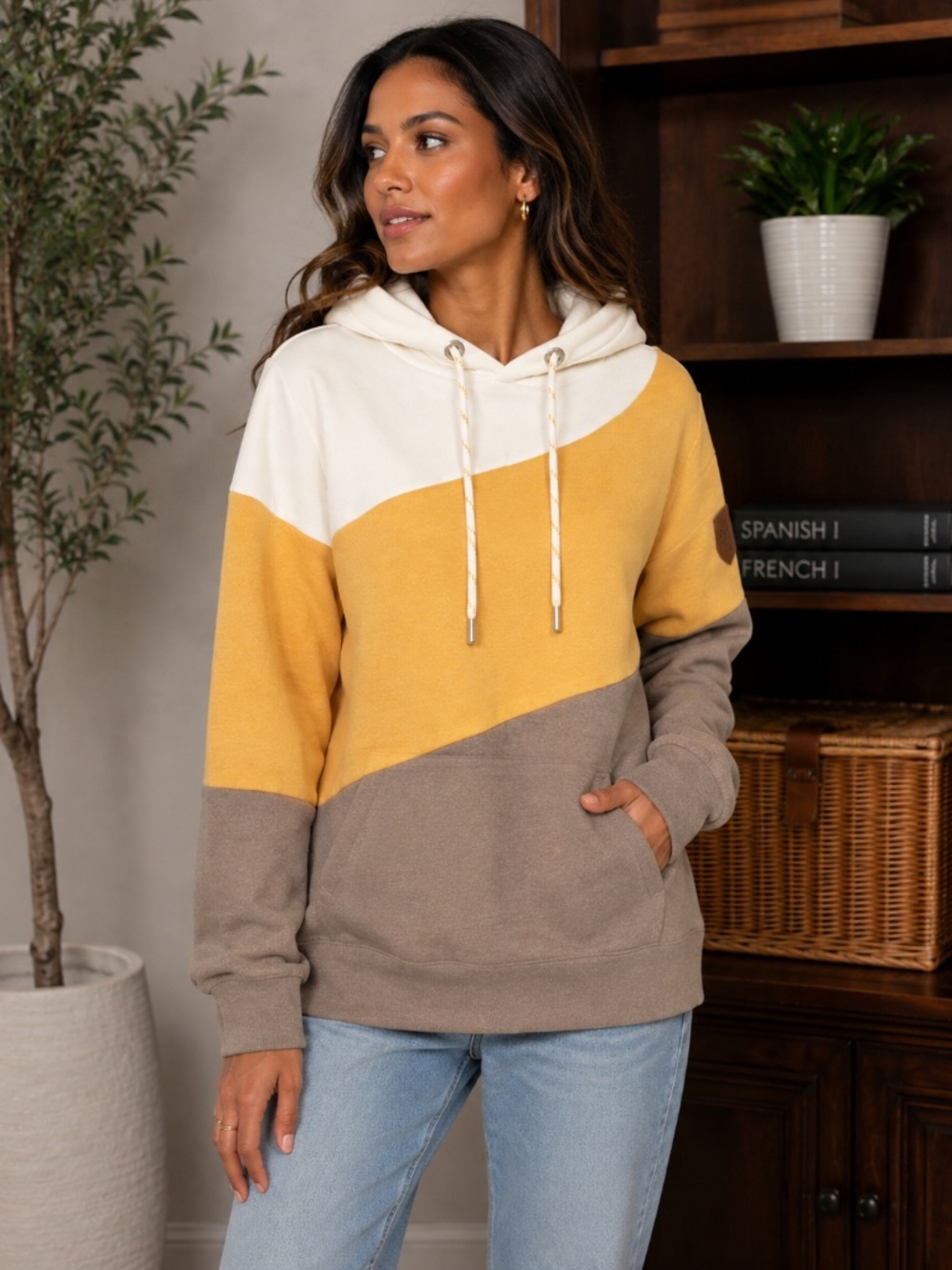 WanaKome Solo Diagonal Colorblock Pullover Hoodie | Size S